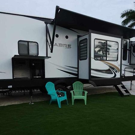 So "Time To Wander" Pet Friendly And Free Early Check-In! Villa Fort Myers Eksteriør bilde